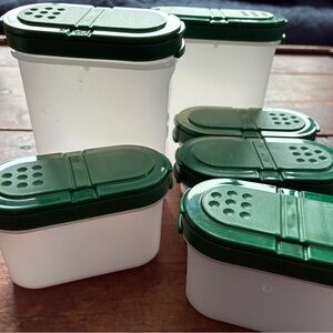 Tupperware White Shakers with Dark Green Flip Lids - Set of 6
